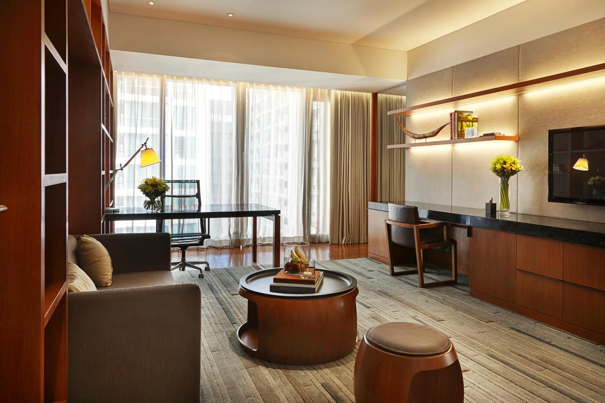 Hansar Bangkok Hotel Екстер'єр фото