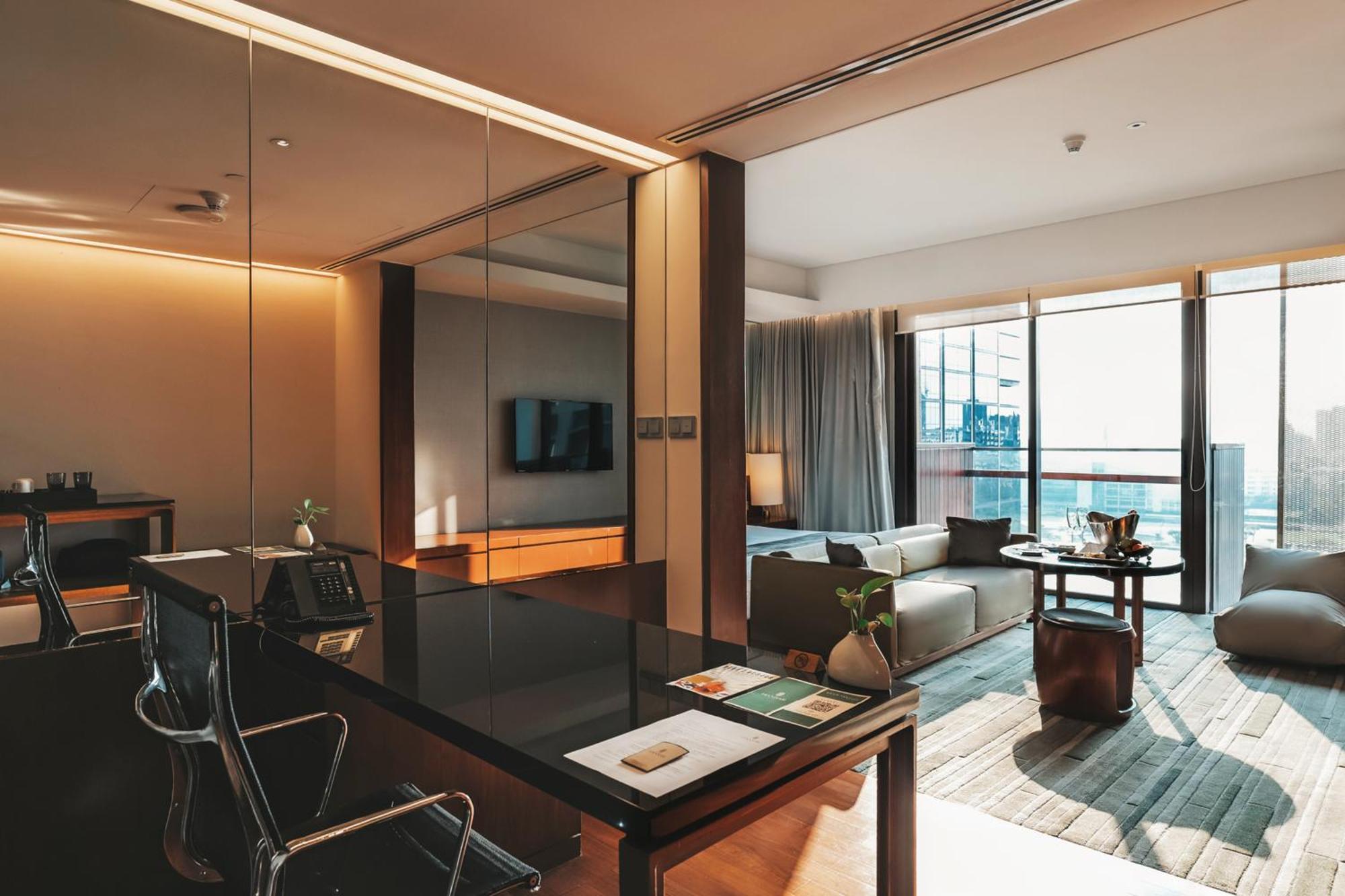 Hansar Bangkok Hotel Екстер'єр фото
